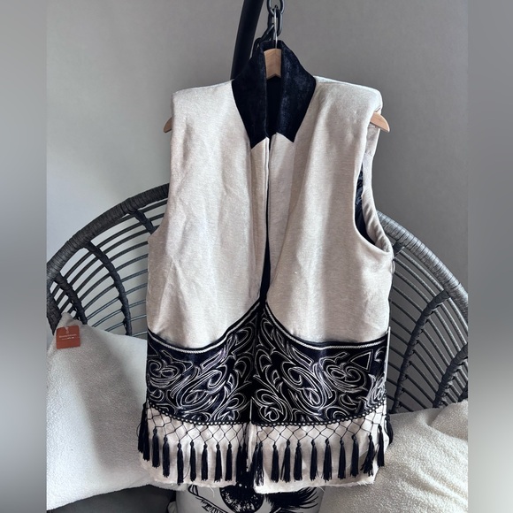 DYLAN LEX VEST WITH EMBROIDERY NEW NWT NIB DYLANLEX M - Picture 5 of 9